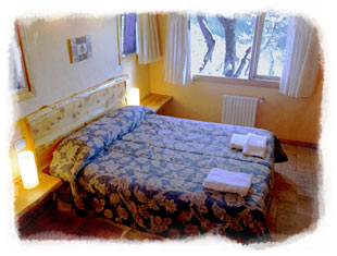 Dormitorio caba&ntilde;a grande :: Cerro Chapelco :: San Martin de los Andes